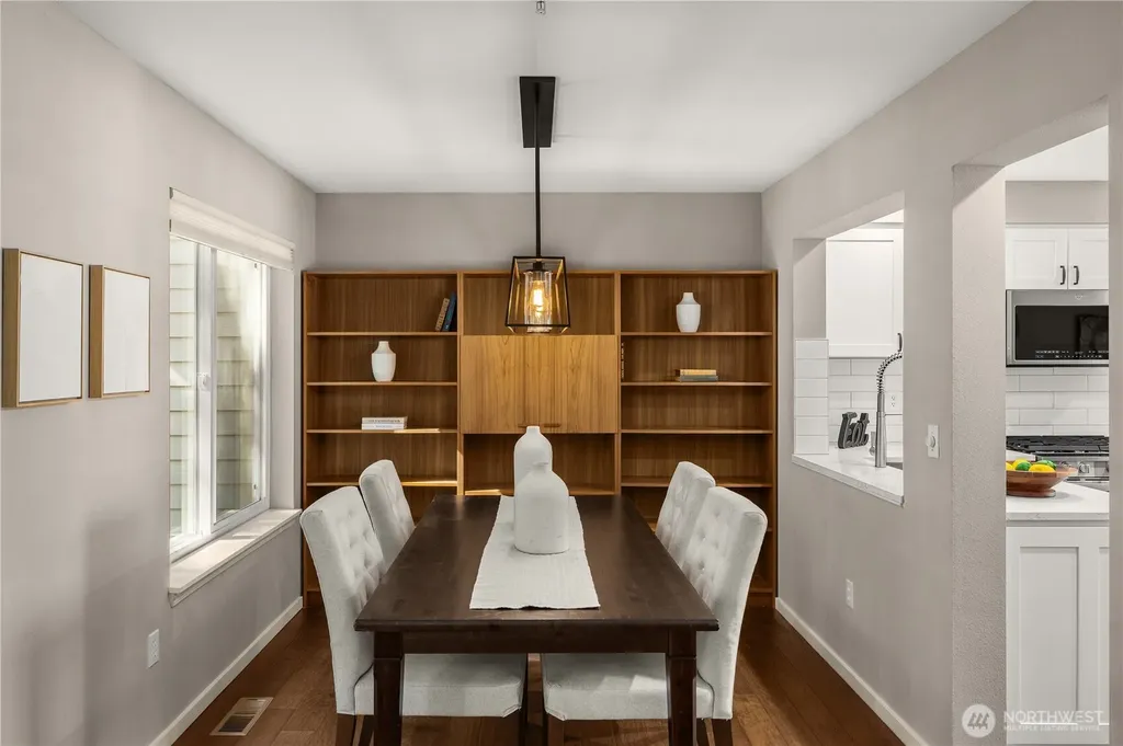 3752 257th Avenue SE Sammamish WA 98029
