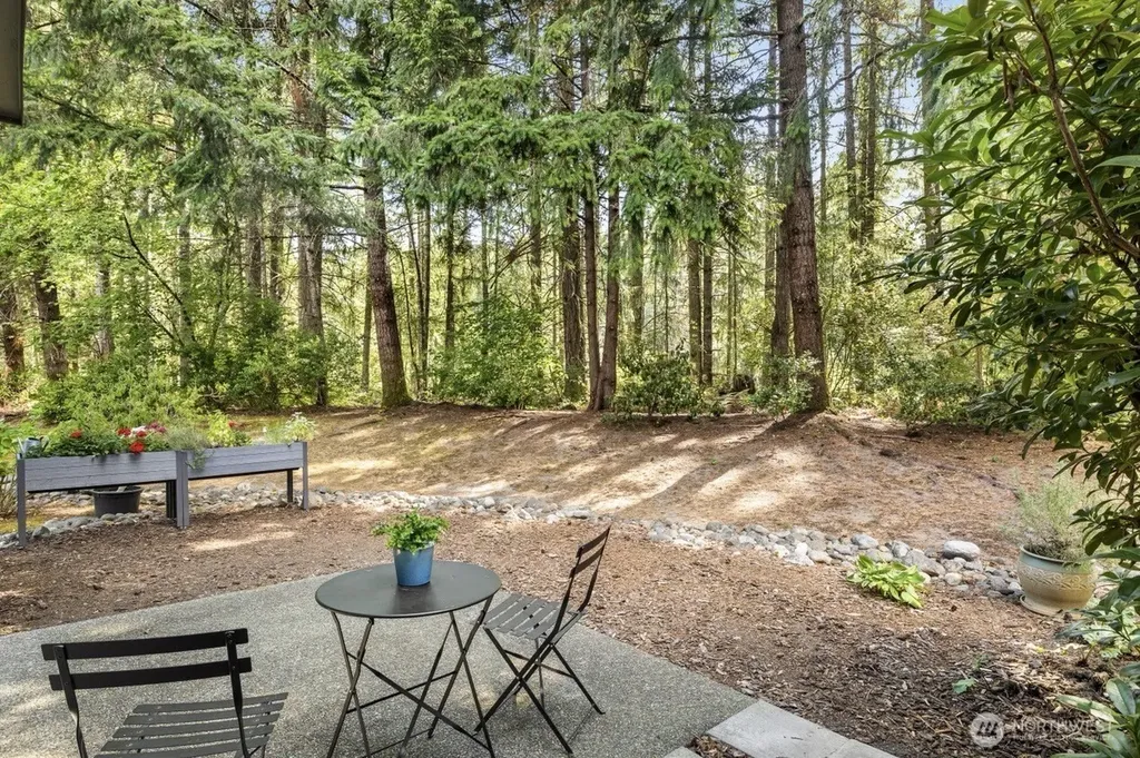 3752 257th Avenue SE Sammamish WA 98029