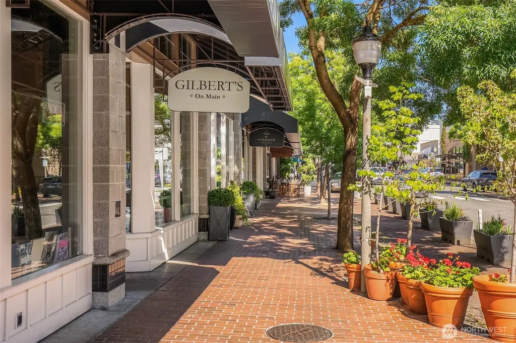 10000 Main Street Bellevue WA 98004