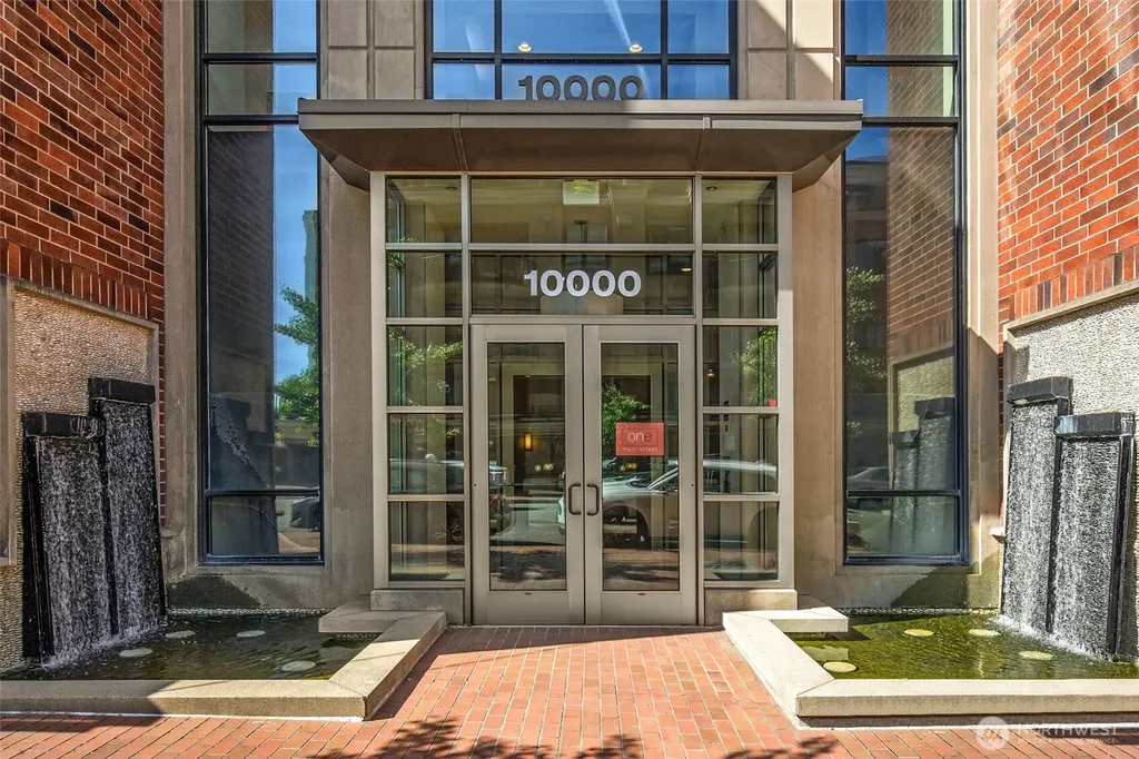 10000 Main Street Bellevue WA 98004