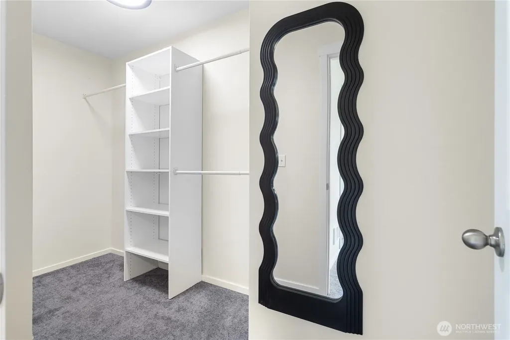 26408 Lola Place NE Kingston WA 98346