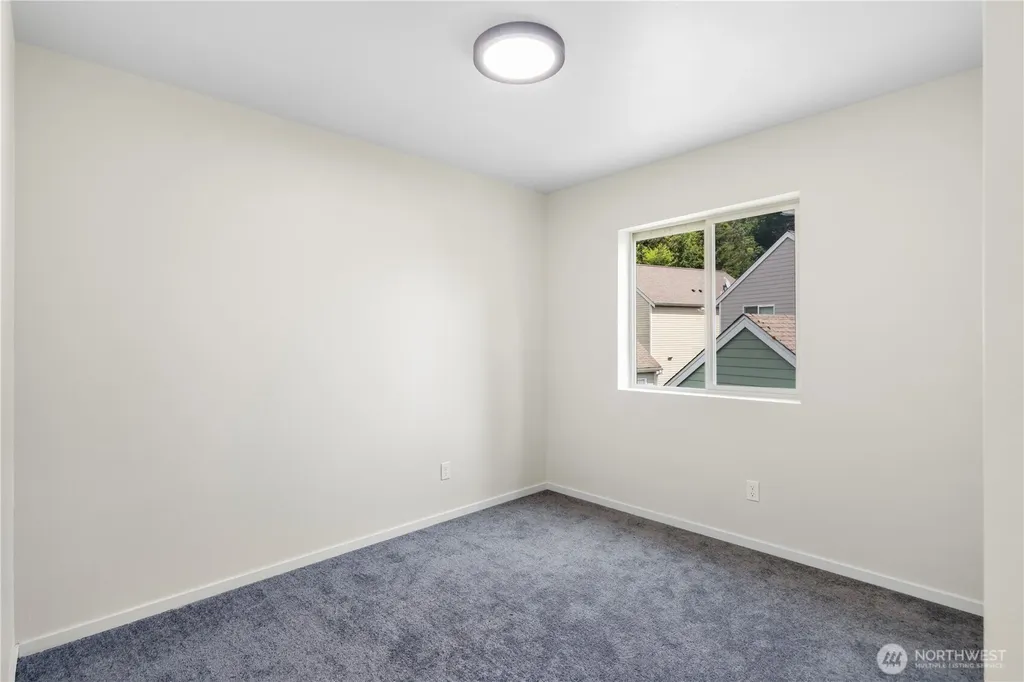 26408 Lola Place NE Kingston WA 98346