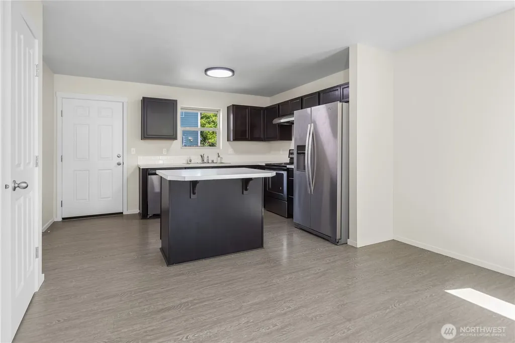 26408 Lola Place NE Kingston WA 98346