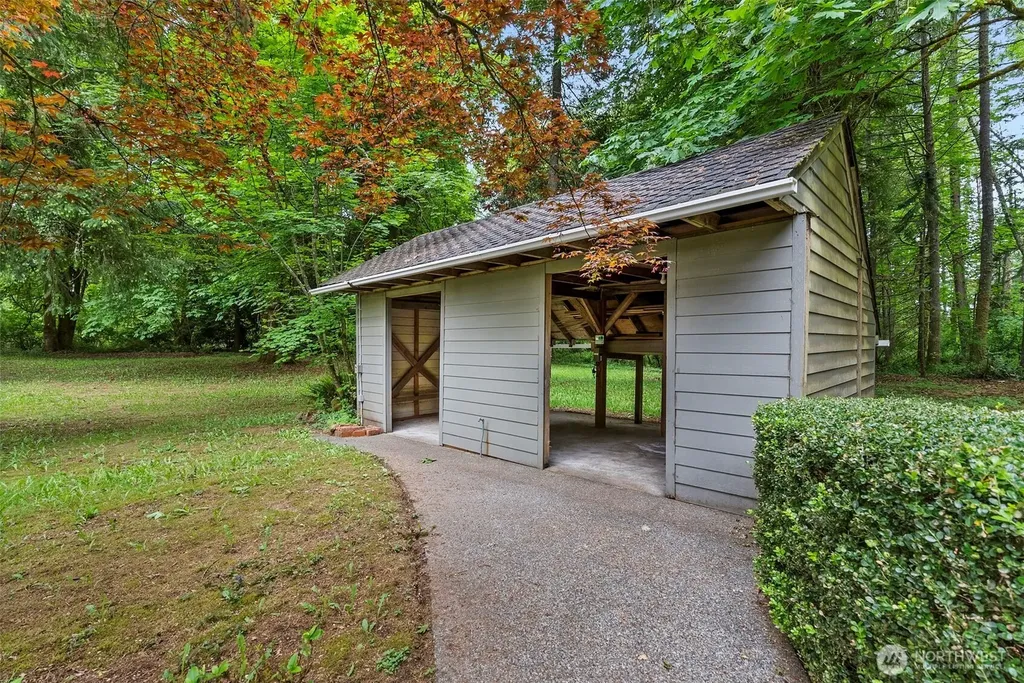 3809 74th Avenue SE Olympia WA 98501