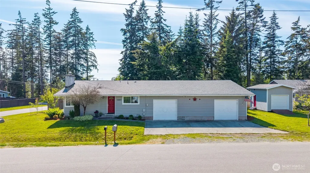 1992 Virginia Avenue Coupeville WA 98239