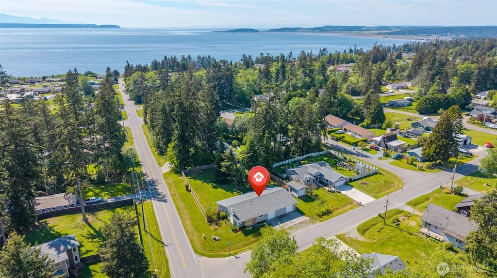 1992 Virginia Avenue Coupeville WA 98239