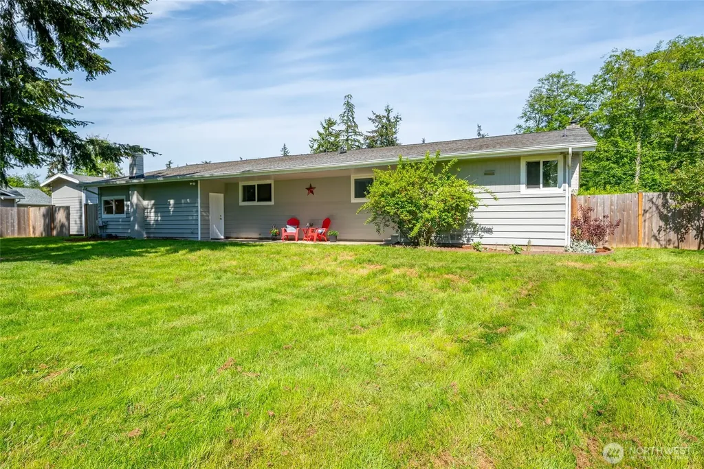 1992 Virginia Avenue Coupeville WA 98239