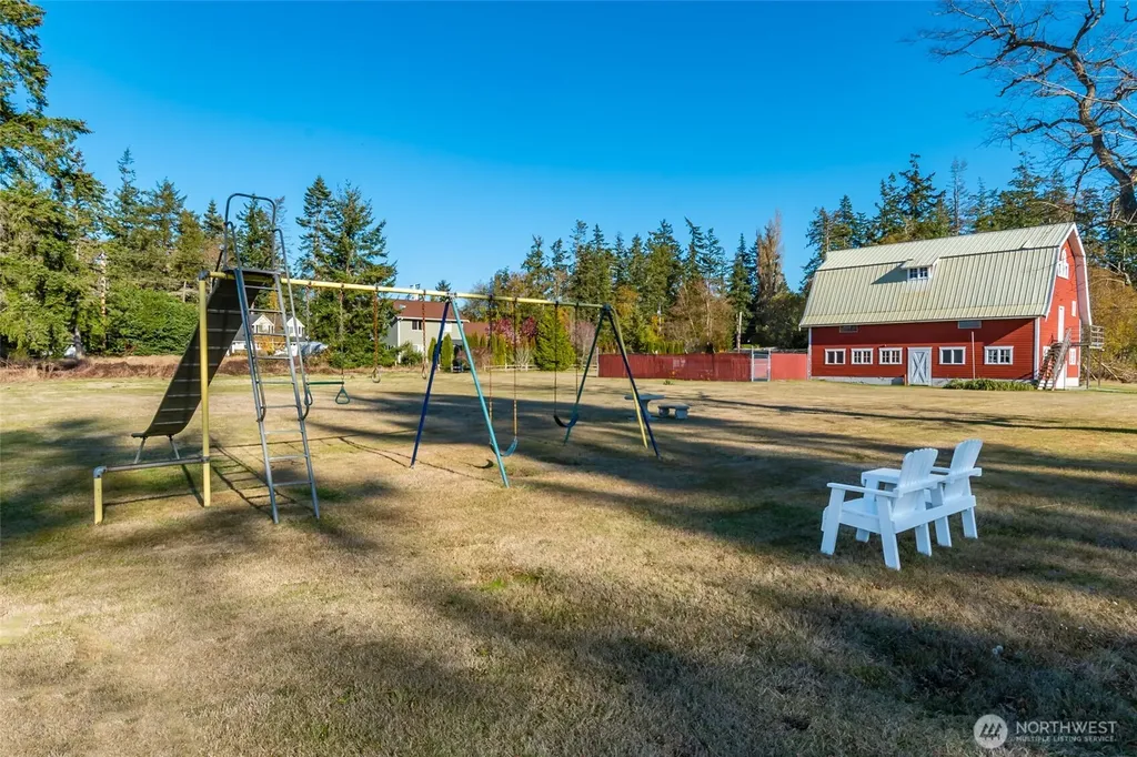 1992 Virginia Avenue Coupeville WA 98239