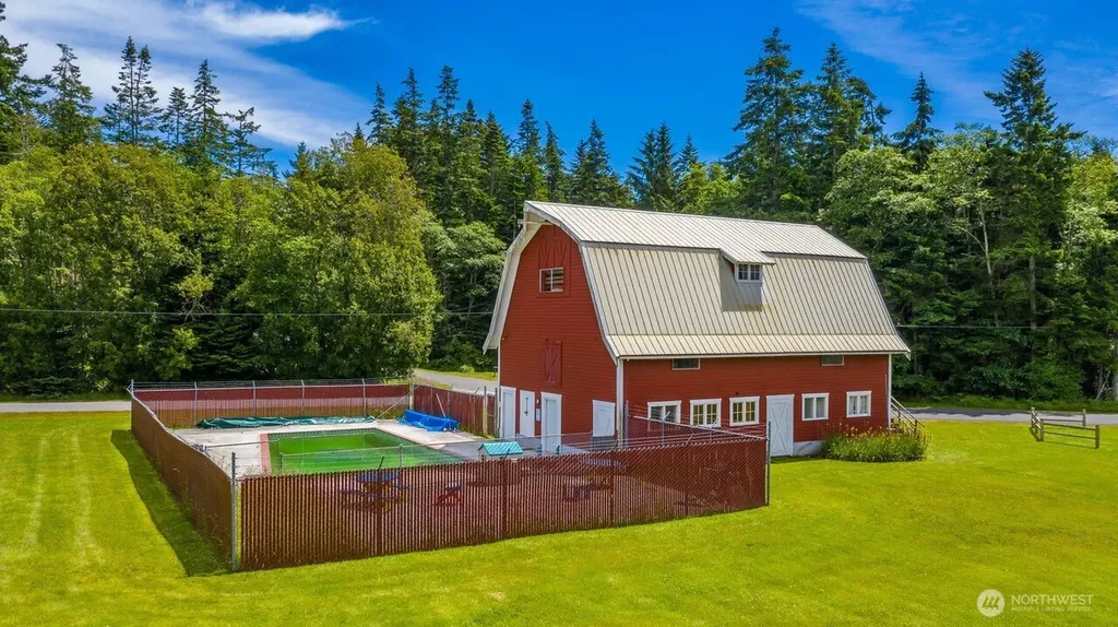 1992 Virginia Avenue Coupeville WA 98239