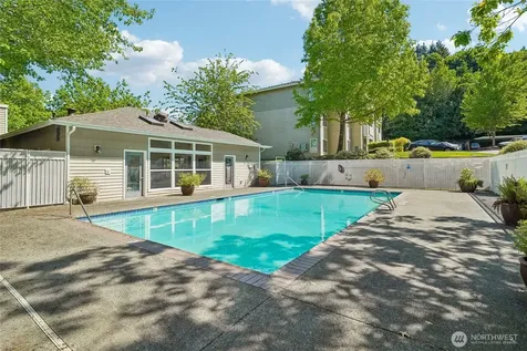 801 Rainier Avenue N Renton WA 98057