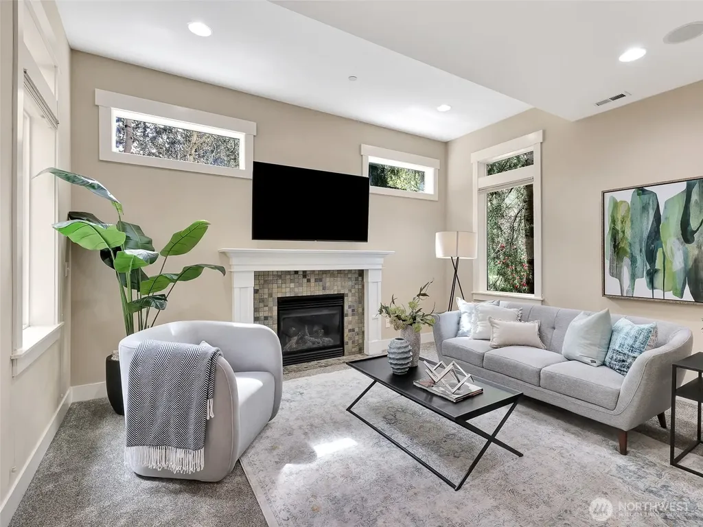 9060 177th Place NE Redmond WA 98052