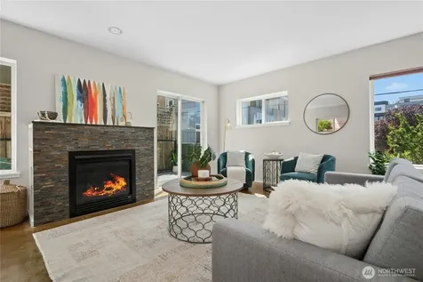 241 11th Avenue E Seattle WA 98102