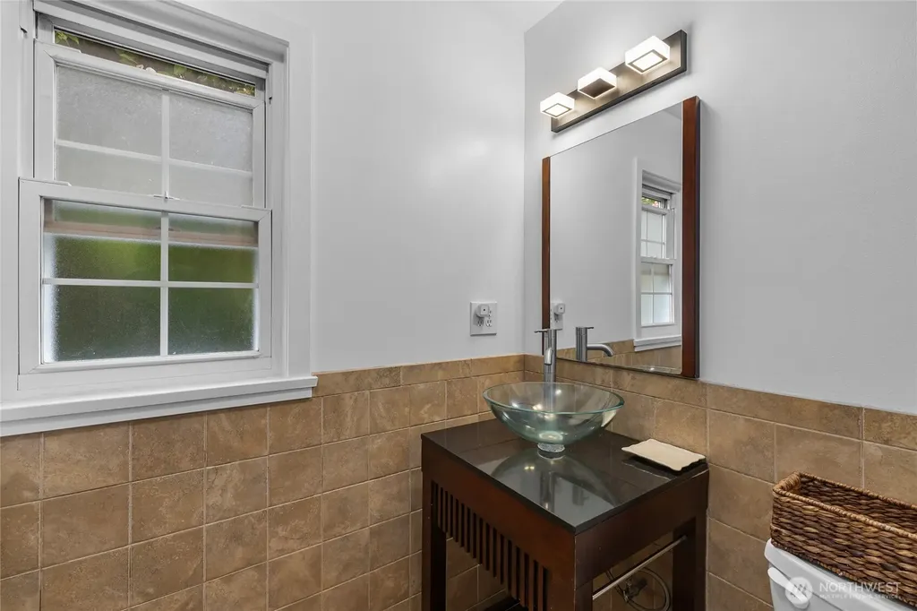 4144 N 30th Street Tacoma WA 98407
