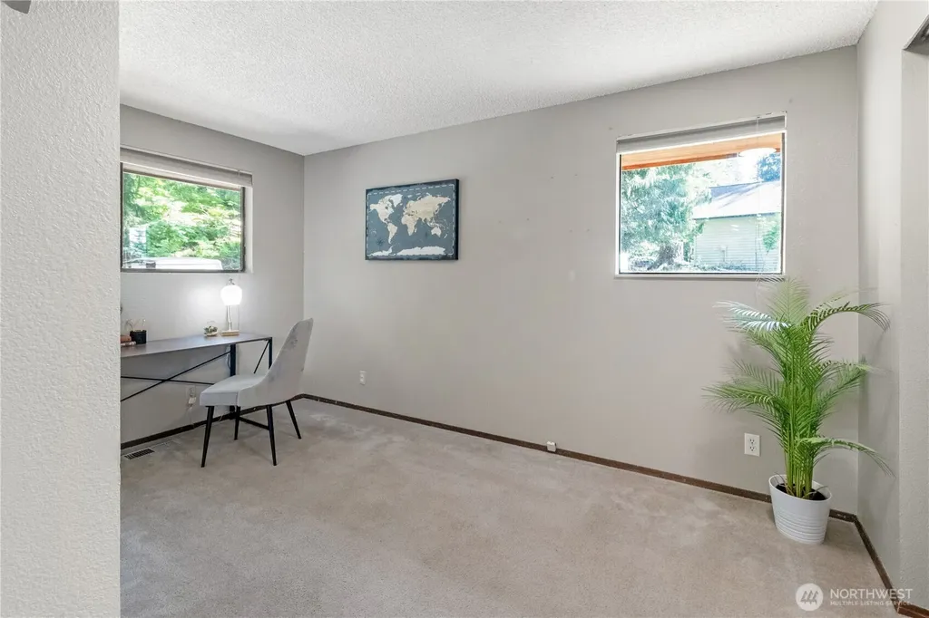 12 Swallow Circle Bellingham WA 98229