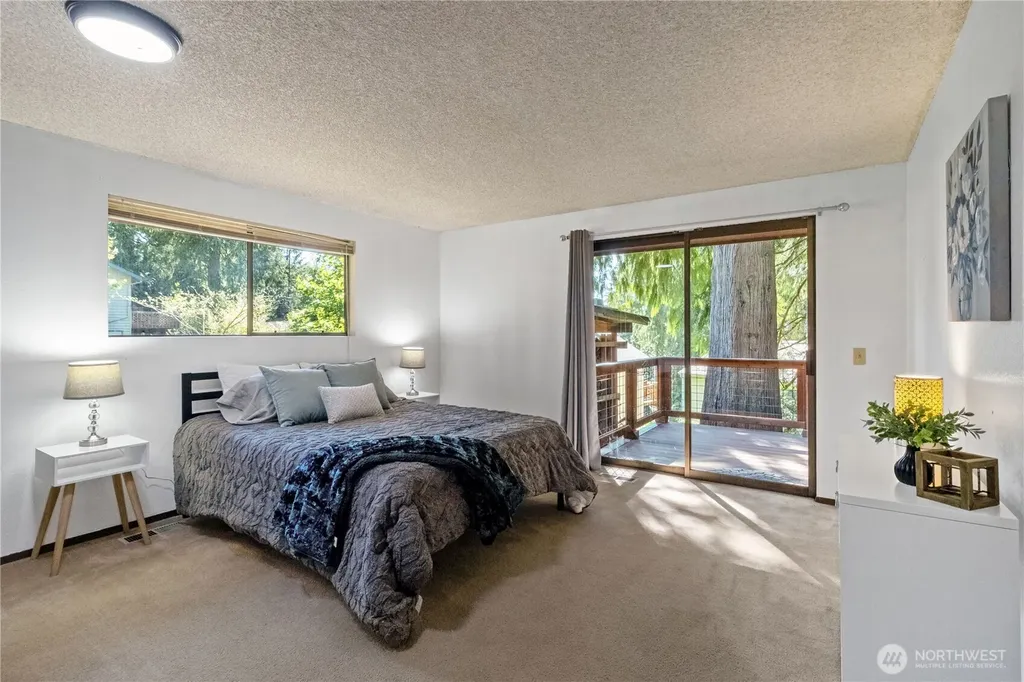 12 Swallow Circle Bellingham WA 98229