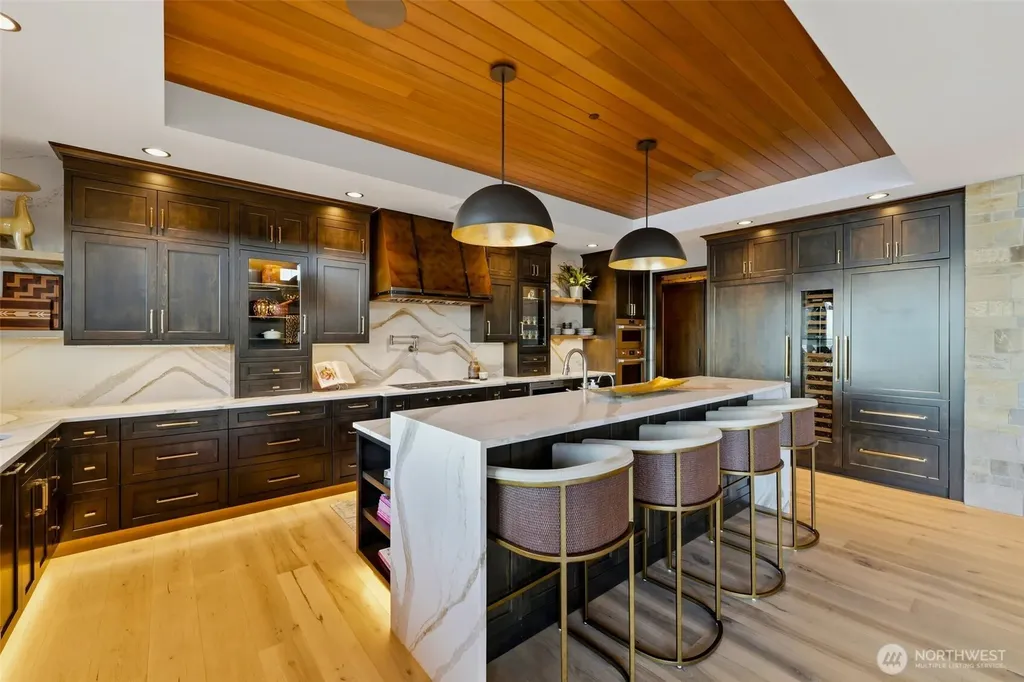 2854 Soundview Lane NW Gig Harbor WA 98335