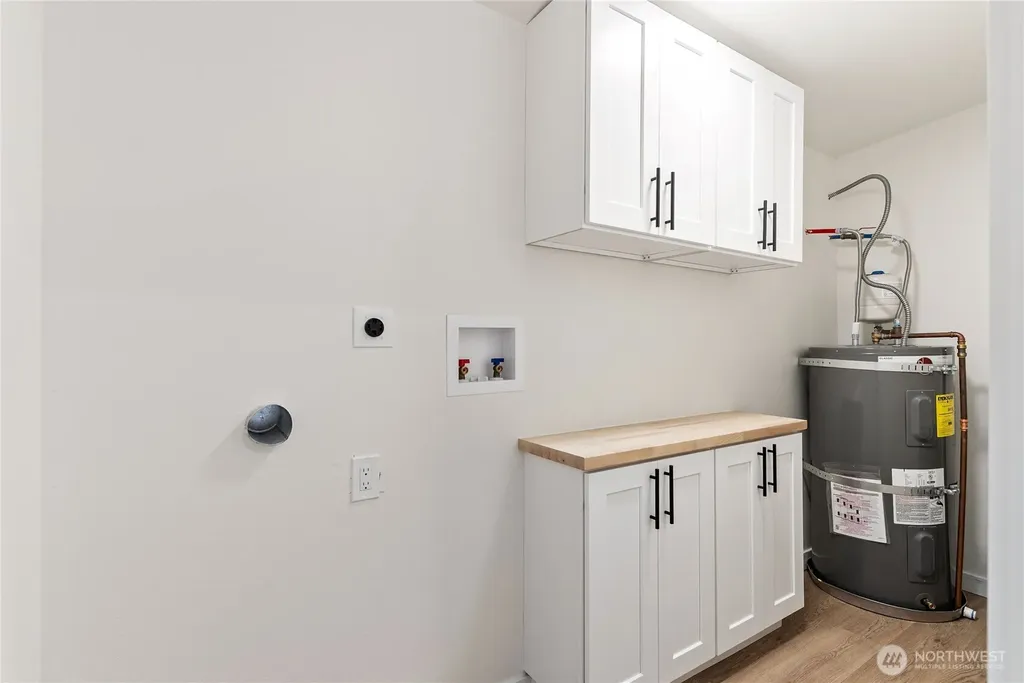 139 N Lenore Avenue Arlington WA 98223
