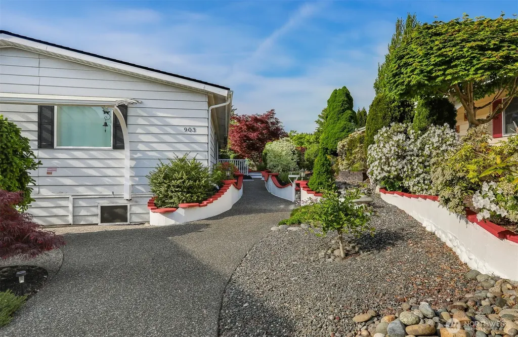903 240th Place SW Bothell WA 98021