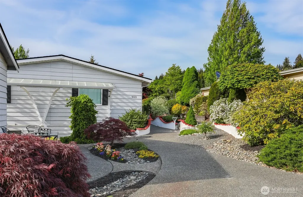 903 240th Place SW Bothell WA 98021