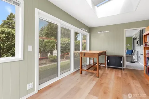 903 240th Place SW Bothell WA 98021
