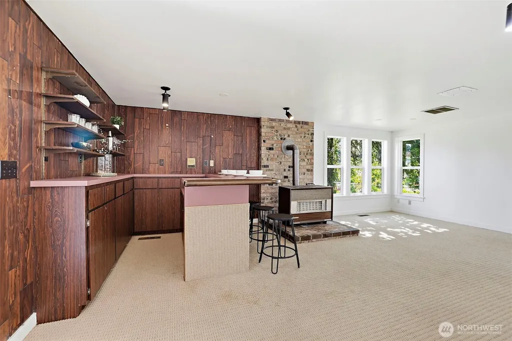 16170 120th Avenue SE Renton WA 98058
