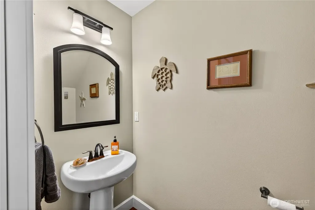 1618 28th Street Anacortes WA 98221