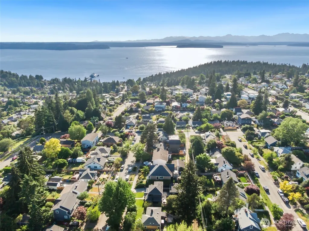 3734 SW Tillman Street Seattle WA 98126