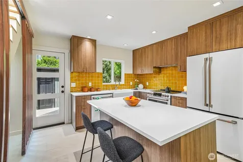 3734 SW Tillman Street Seattle WA 98126