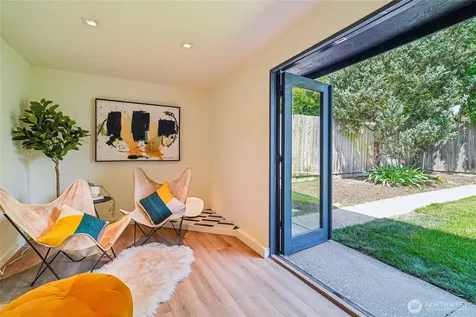 3734 SW Tillman Street Seattle WA 98126