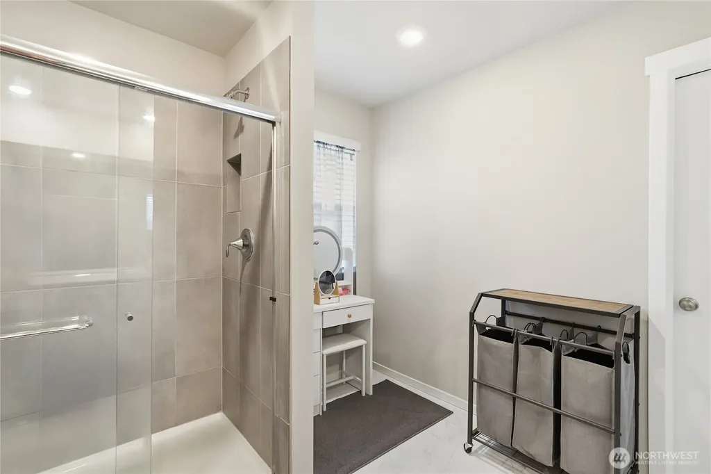 6061 Addison Road SW Port Orchard WA 98367