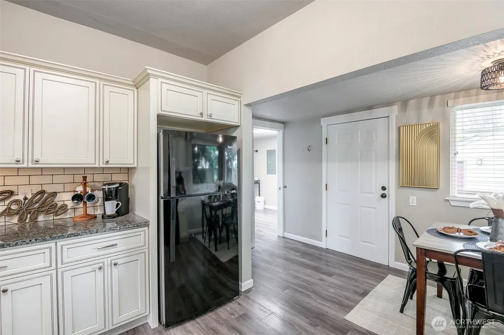 3711 S Cushman Avenue Tacoma WA 98418