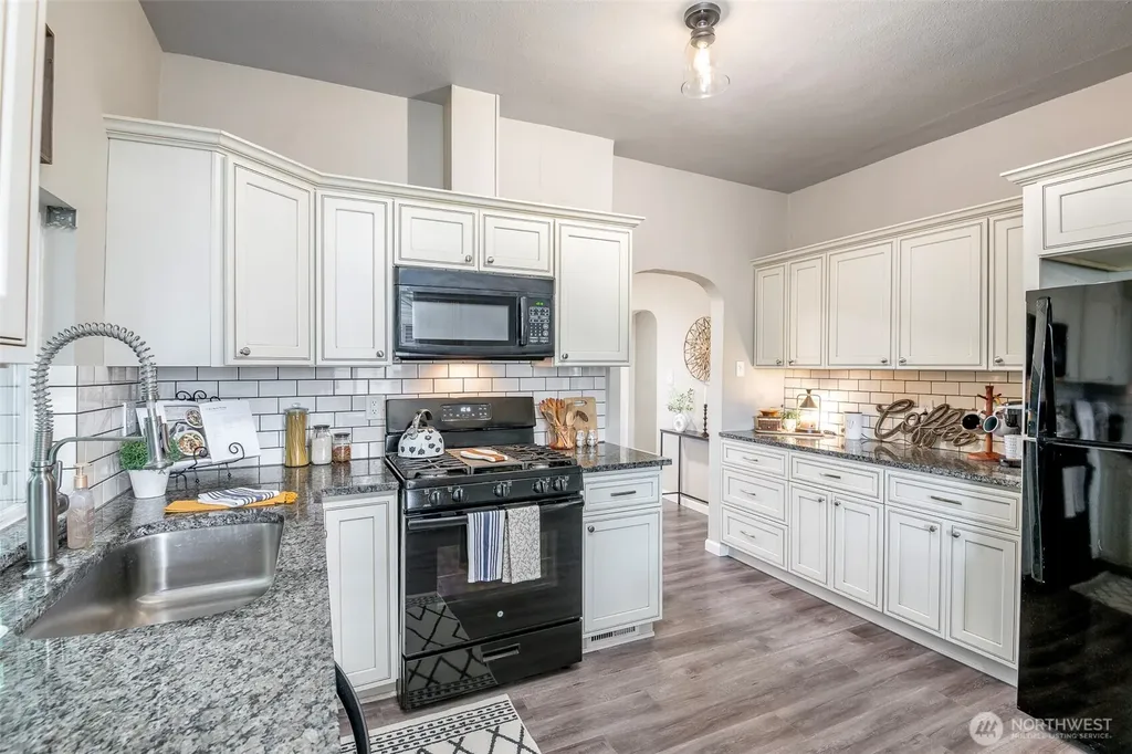 3711 S Cushman Avenue Tacoma WA 98418