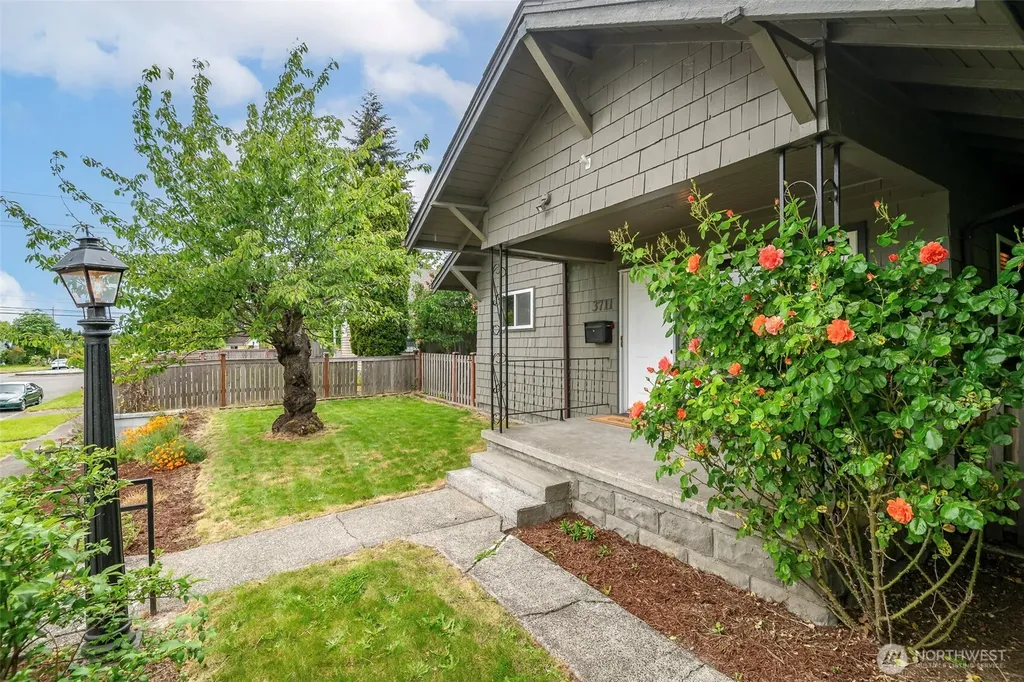 3711 S Cushman Avenue Tacoma WA 98418