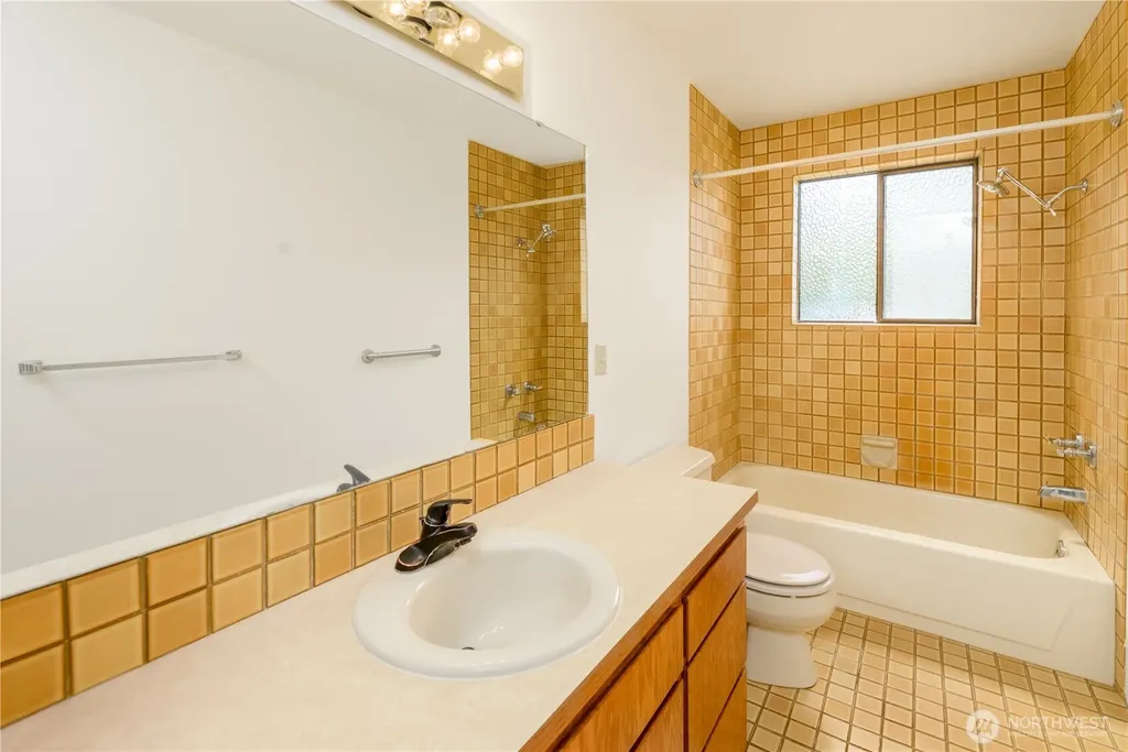 164 Calbert Road Port Angeles WA 98362