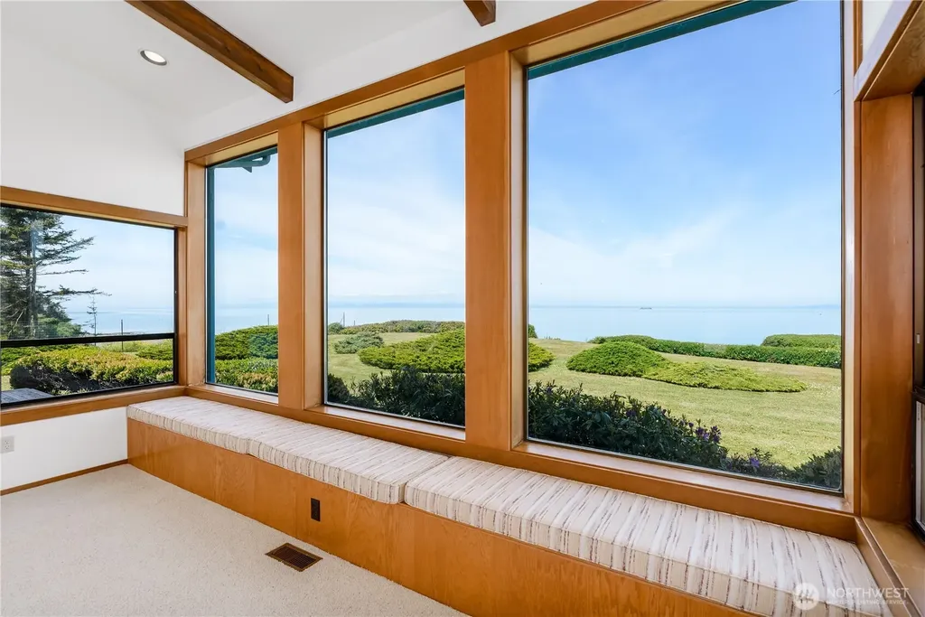 164 Calbert Road Port Angeles WA 98362