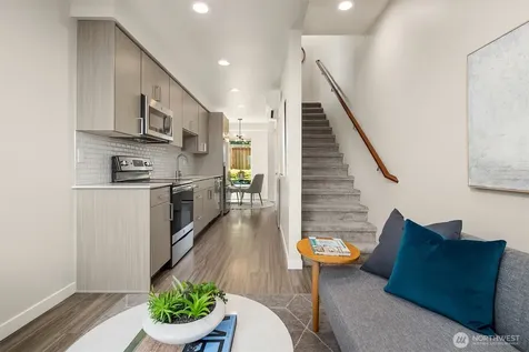 1810 NW 85th Street Seattle WA 98117