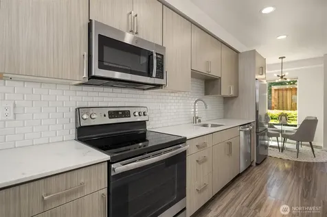 1810 NW 85th Street Seattle WA 98117