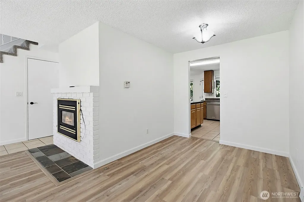 32508 2nd Place S Federal Way WA 98003