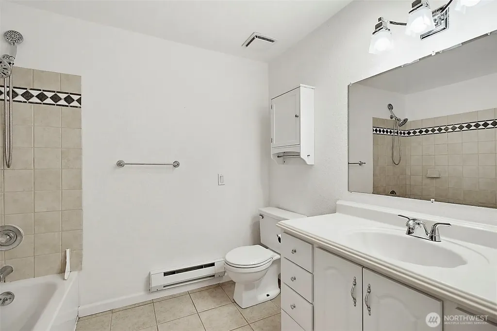 32508 2nd Place S Federal Way WA 98003
