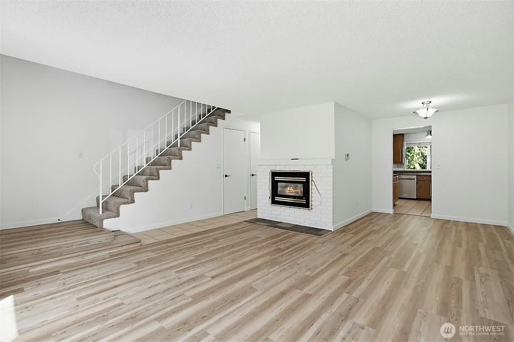 32508 2nd Place S Federal Way WA 98003