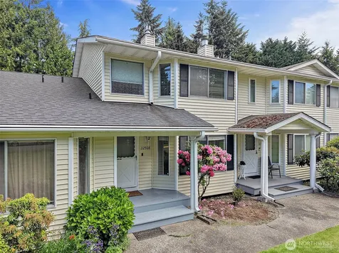 32508 2nd Place S Federal Way WA 98003