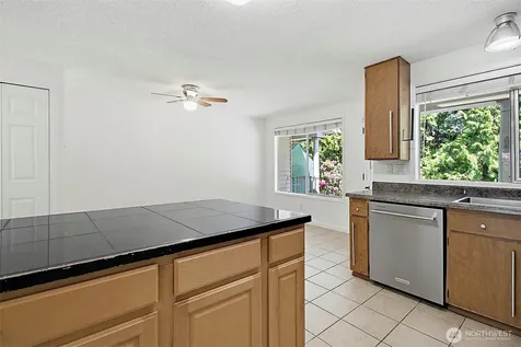 32508 2nd Place S Federal Way WA 98003