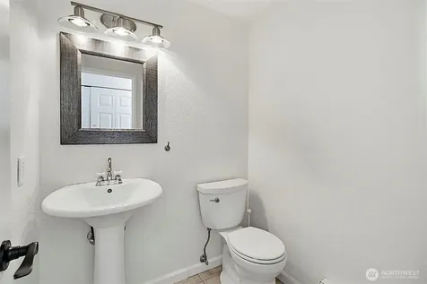 32508 2nd Place S Federal Way WA 98003