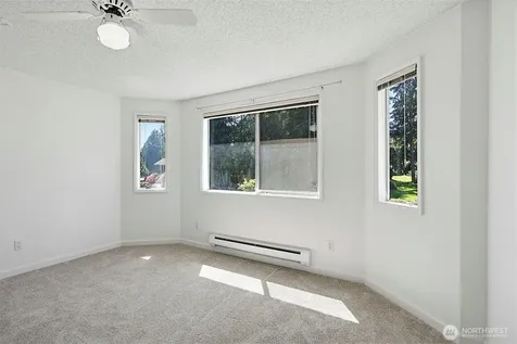 32508 2nd Place S Federal Way WA 98003
