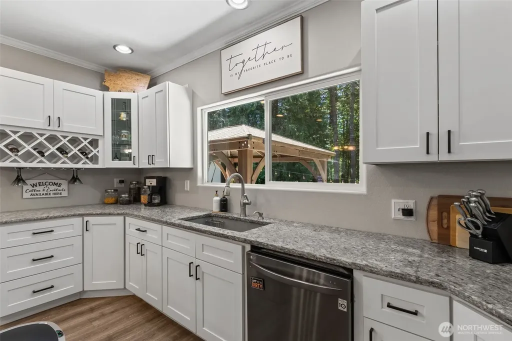 5519 Johnson Point Road NE Olympia WA 98516