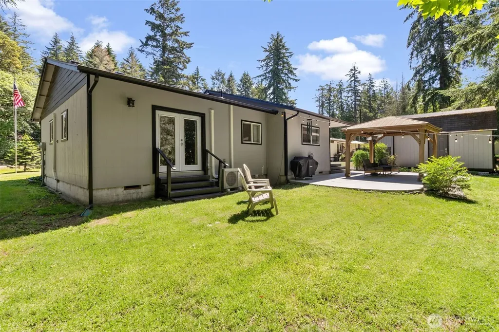 5519 Johnson Point Road NE Olympia WA 98516
