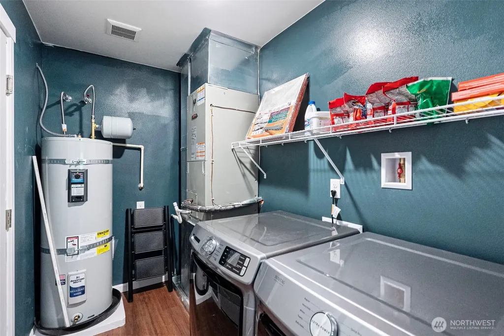 439 Sunnyhill Road W Bremerton WA 98312