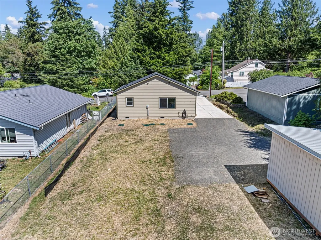 439 Sunnyhill Road W Bremerton WA 98312