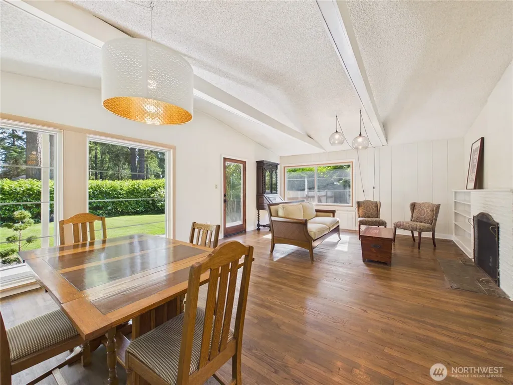 6351 Lake Avenue SW Lakewood WA 98499