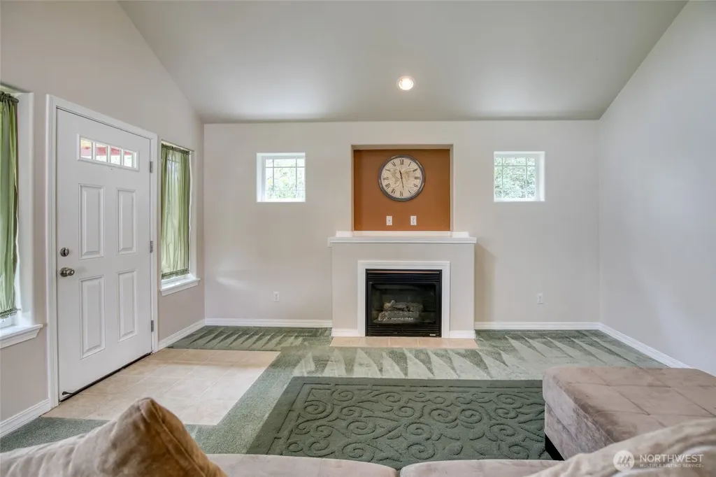 899 Wawona Avenue SW Ocean Shores WA 98569